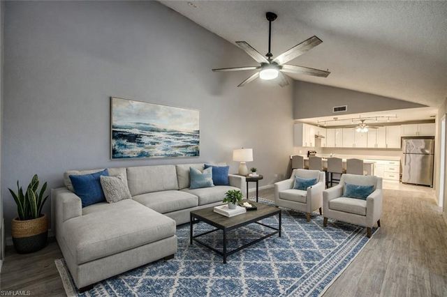 6406 Royal Woods DR, Fort Myers, FL 33908