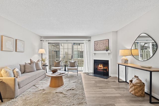 2542 Hyacinth Lane, 32C, Columbus, OH 43235