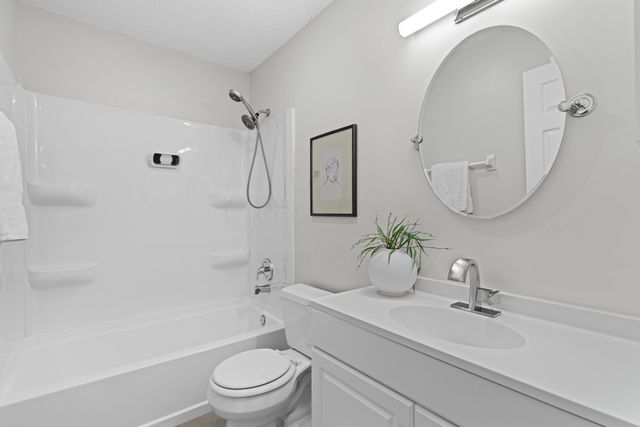 2542 Hyacinth Lane, 32C, Columbus, OH 43235