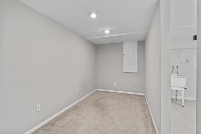 2542 Hyacinth Lane, 32C, Columbus, OH 43235