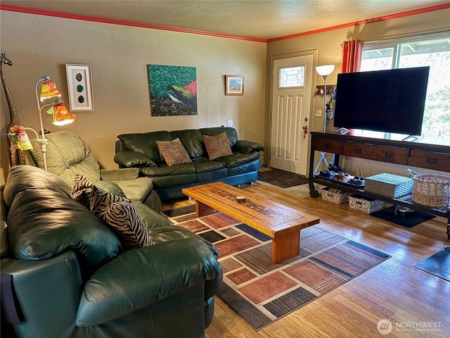 11477 NE Tulin Road, Kingston, WA 98346