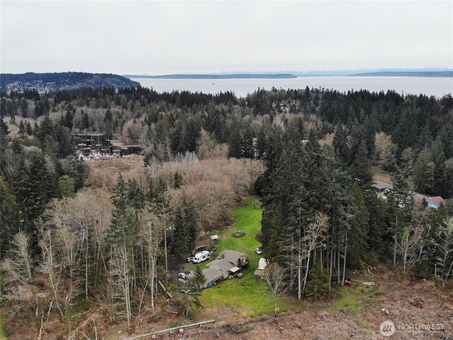 11477 NE Tulin Road, Kingston, WA 98346