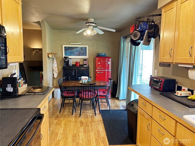 11477 NE Tulin Road, Kingston, WA 98346