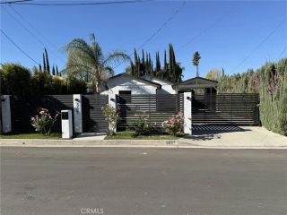 5527 Beckford Avenue, Tarzana, CA 91356