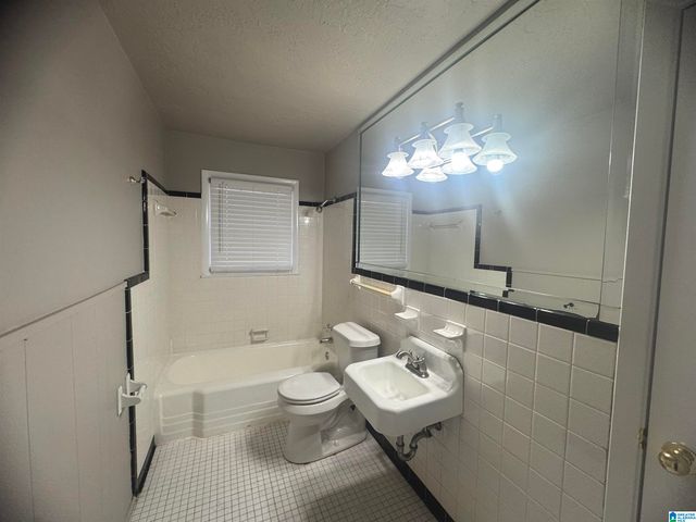 908 EDGEWOOD DRIVE, Oxford, AL 36203