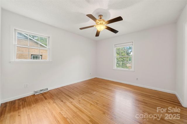 5115 Carriage Drive Circle, Charlotte, NC 28205