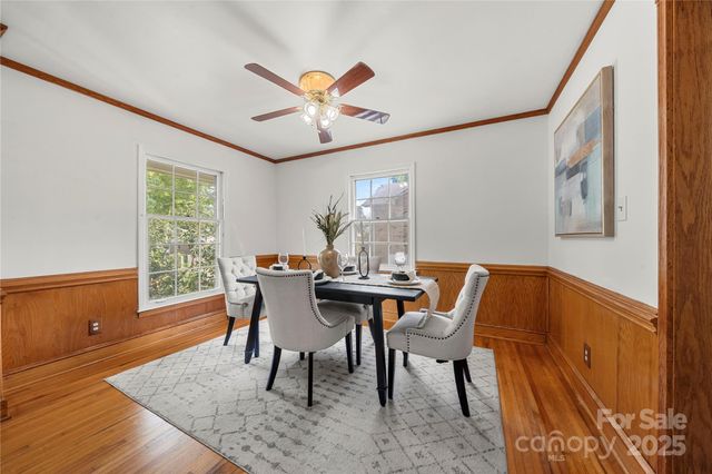 5115 Carriage Drive Circle, Charlotte, NC 28205