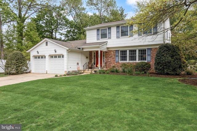 108 BRANDYWINE DR, Marlton, NJ 08053