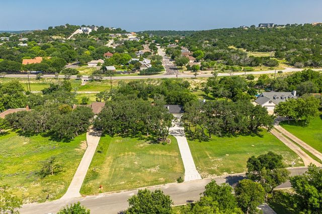 436 Valley Dr, Kerrville, TX 78028