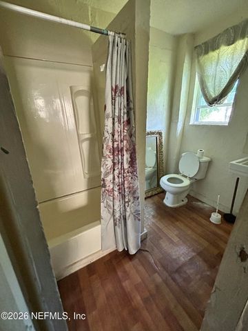 1209 W 3RD Street, Jacksonville, FL 32209