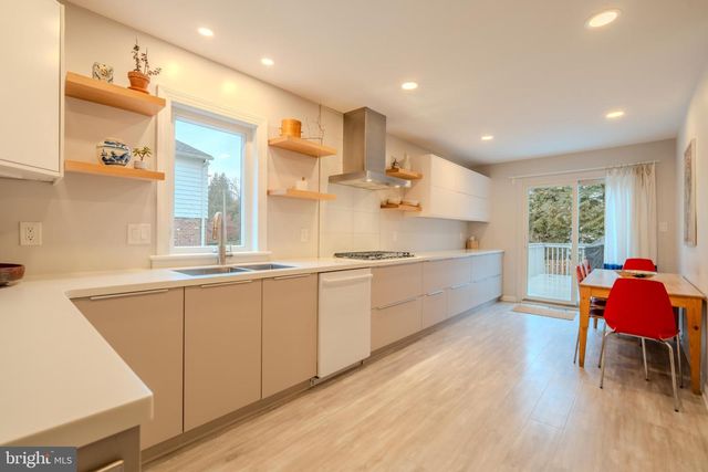 504 SABINE CIR, Wynnewood, PA 19096