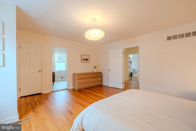 504 SABINE CIR, Wynnewood, PA 19096