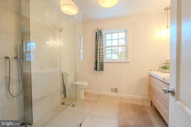 504 SABINE CIR, Wynnewood, PA 19096