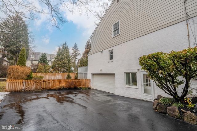 504 SABINE CIR, Wynnewood, PA 19096