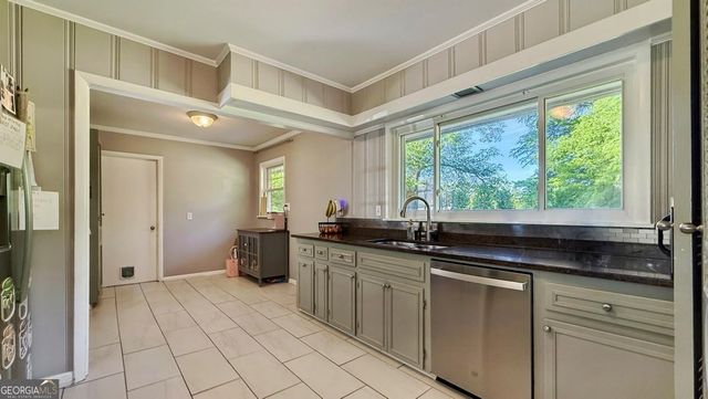 120 Valley Circle, Calhoun, GA 30701