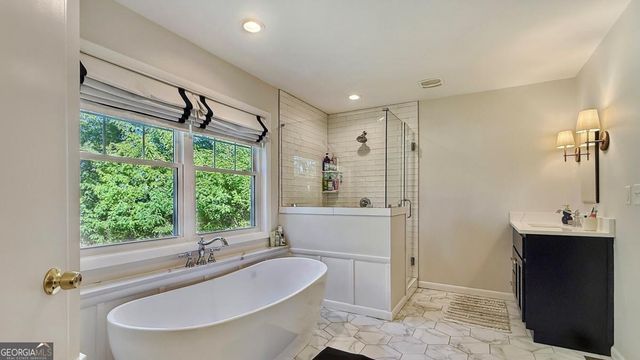 120 Valley Circle, Calhoun, GA 30701