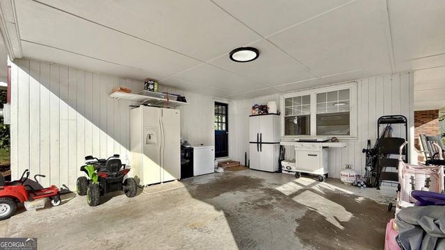 120 Valley Circle, Calhoun, GA 30701
