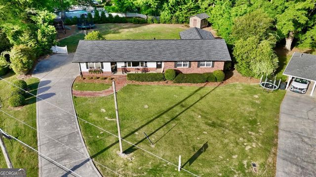 120 Valley Circle, Calhoun, GA 30701