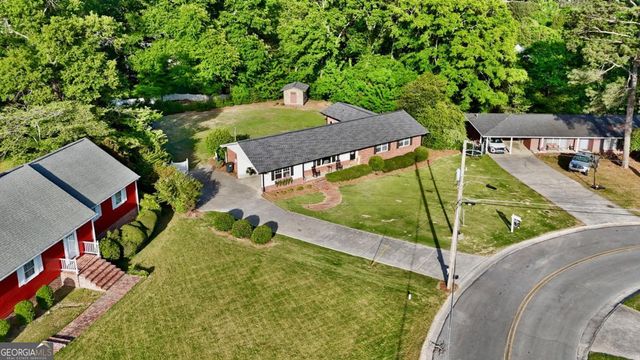 120 Valley Circle, Calhoun, GA 30701