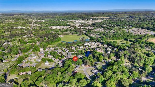 120 Valley Circle, Calhoun, GA 30701