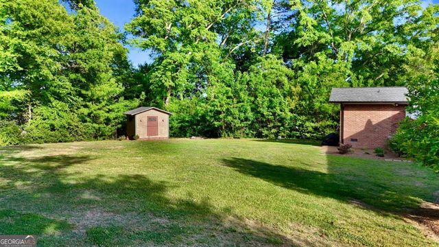 120 Valley Circle, Calhoun, GA 30701