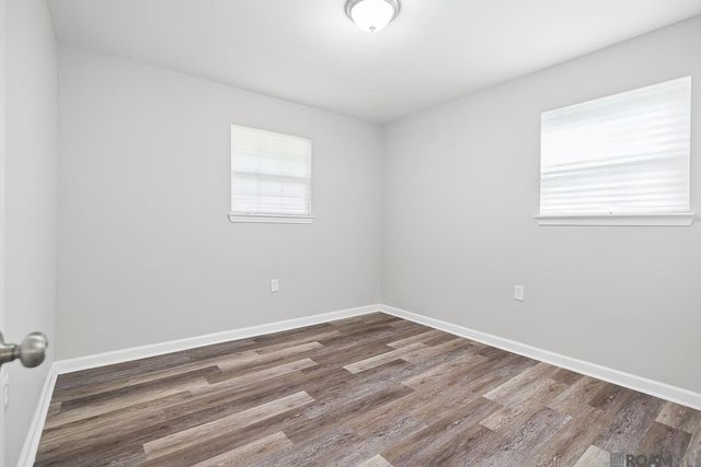 9046 Kingcrest Pkwy, Baton Rouge, LA 70810