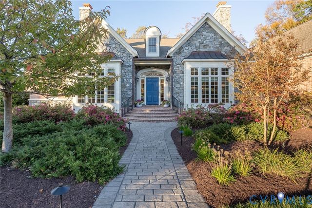 9120 James Riverwatch Dr, Richmond, VA 23235