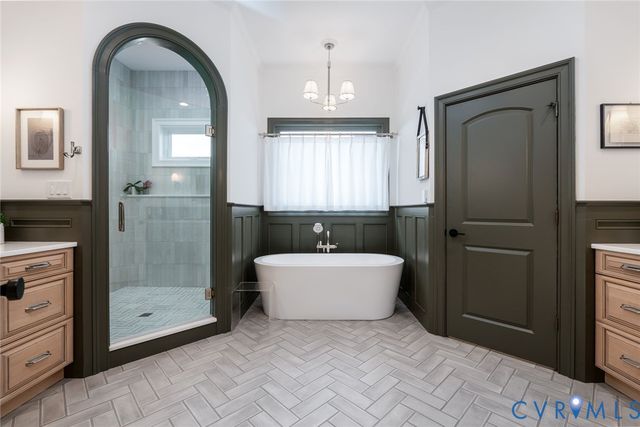 9120 James Riverwatch Dr, Richmond, VA 23235