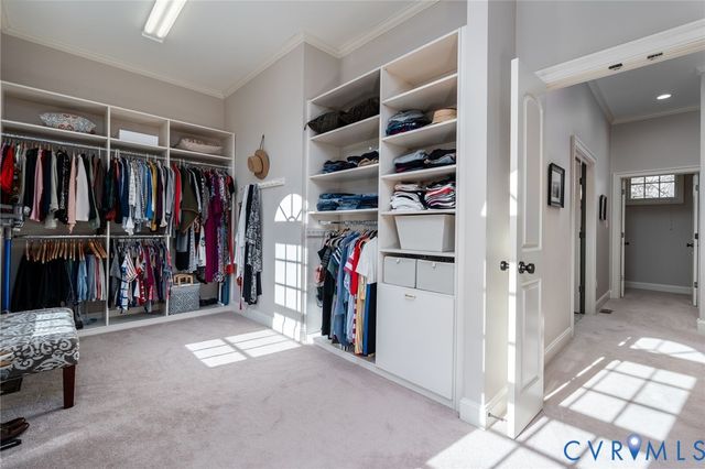 9120 James Riverwatch Dr, Richmond, VA 23235