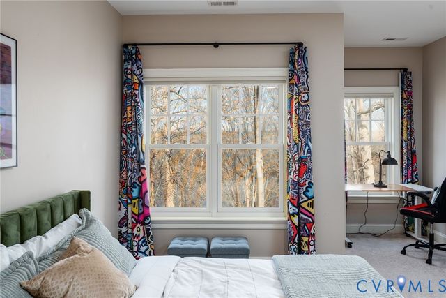 9120 James Riverwatch Dr, Richmond, VA 23235