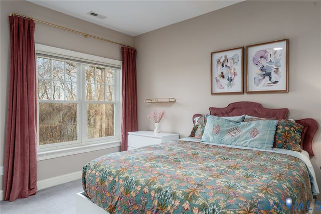 9120 James Riverwatch Dr, Richmond, VA 23235