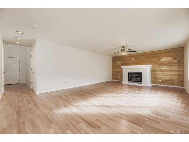 7081 Pine Hills Way, Littleton, CO 80125