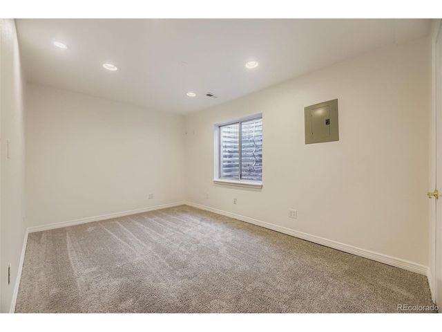 7081 Pine Hills Way, Littleton, CO 80125