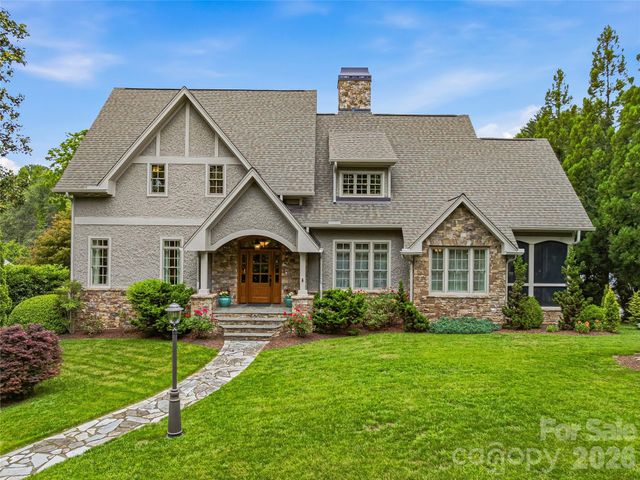 76 Edgelawn Road, Asheville, NC 28804