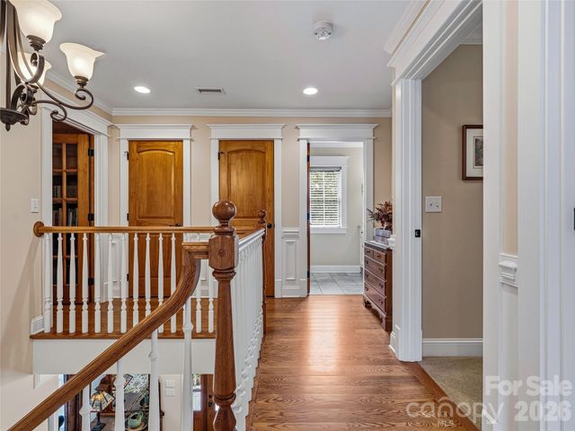 76 Edgelawn Road, Asheville, NC 28804