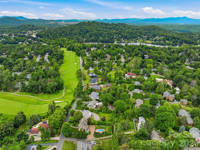 76 Edgelawn Road, Asheville, NC 28804
