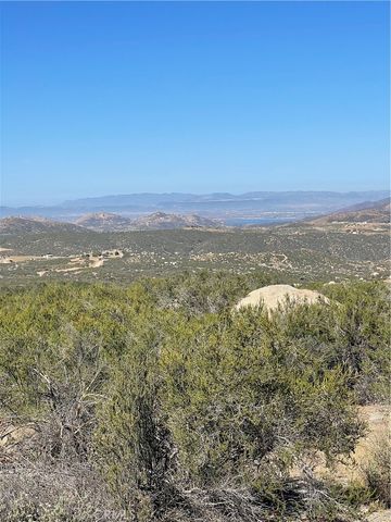 34139 Tanager Way, Hemet, CA 92544