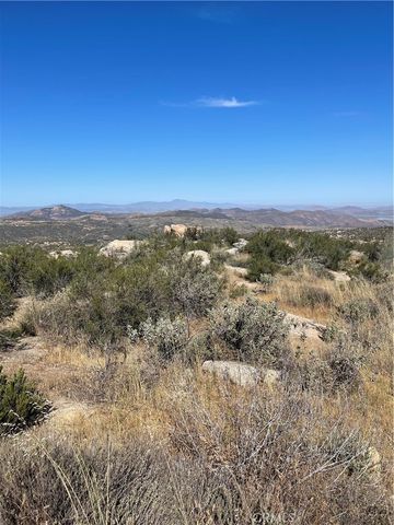 34139 Tanager Way, Hemet, CA 92544