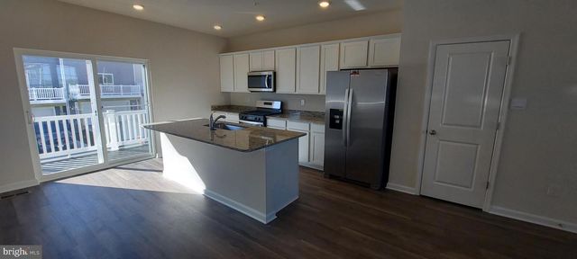 1928 FAUNA DR, Frederick, MD 21702