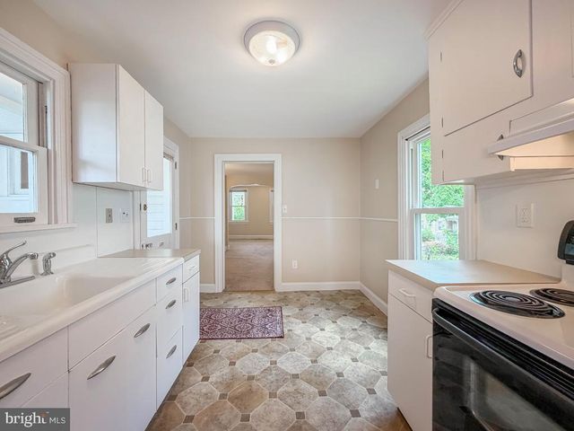 262 N HANOVER ST, Pottstown, PA 19464