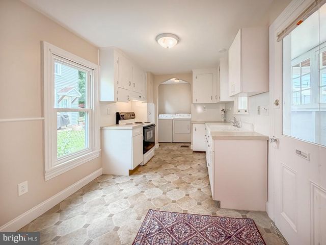 262 N HANOVER ST, Pottstown, PA 19464