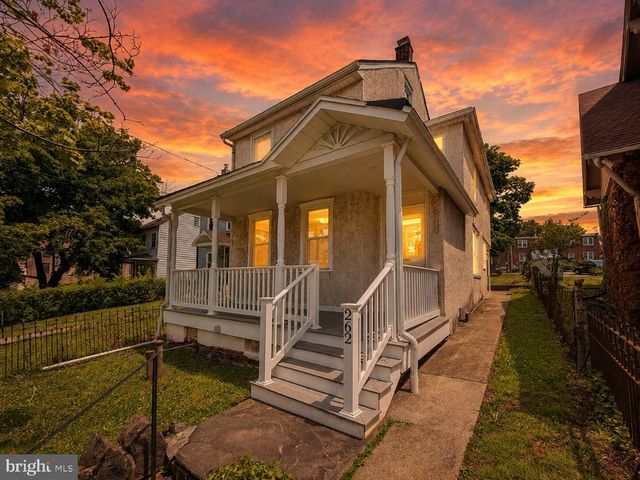 262 N HANOVER ST, Pottstown, PA 19464