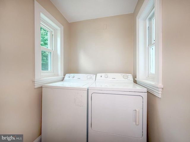 262 N HANOVER ST, Pottstown, PA 19464
