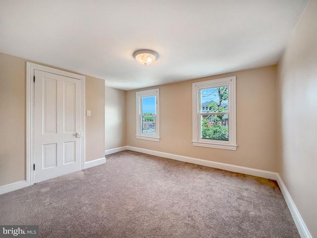 262 N HANOVER ST, Pottstown, PA 19464