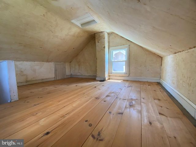 262 N HANOVER ST, Pottstown, PA 19464