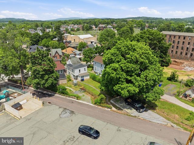 262 N HANOVER ST, Pottstown, PA 19464