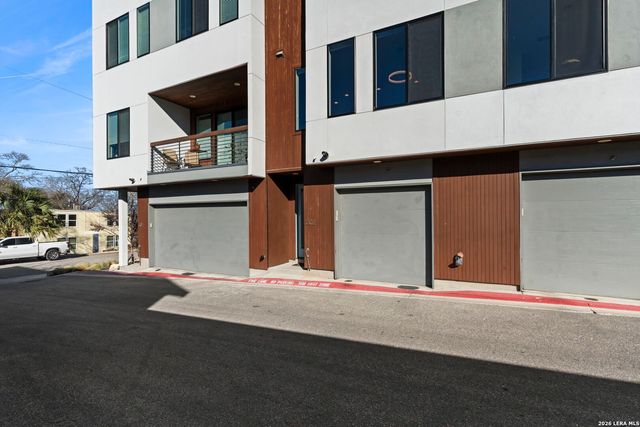 102 Tendick Unit 602, San Antonio, TX 78209