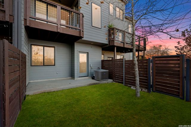 102 Tendick Unit 602, San Antonio, TX 78209