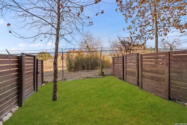 102 Tendick Unit 602, San Antonio, TX 78209