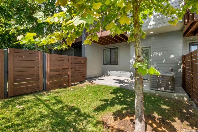 102 Tendick Unit 602, San Antonio, TX 78209